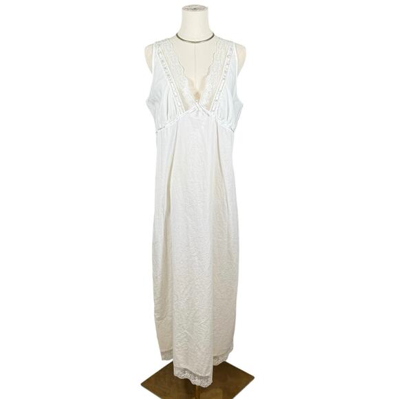 Vintage White Lace Nightgown Ballet Length Cottagecore Sleeveless | M/L - Picture 6 of 8